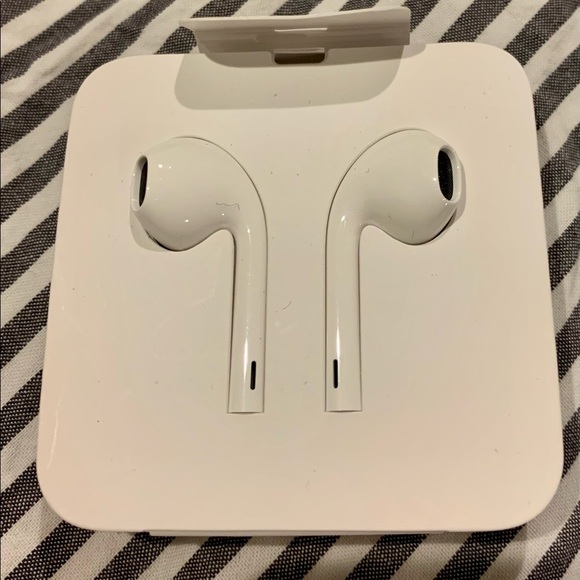 Apple Other - Apple iPhone headphones from iPhone XS